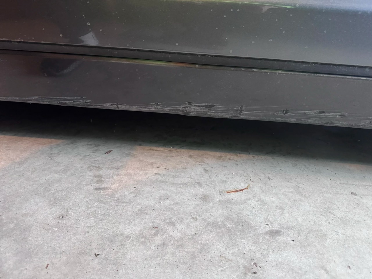 Nissan GT-R side skirt before repair